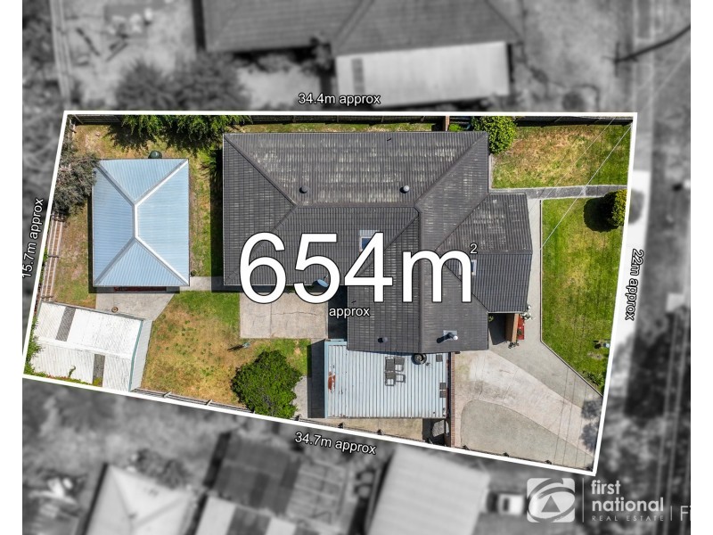 43 James Cook Drive, Cranbourne VIC 3977