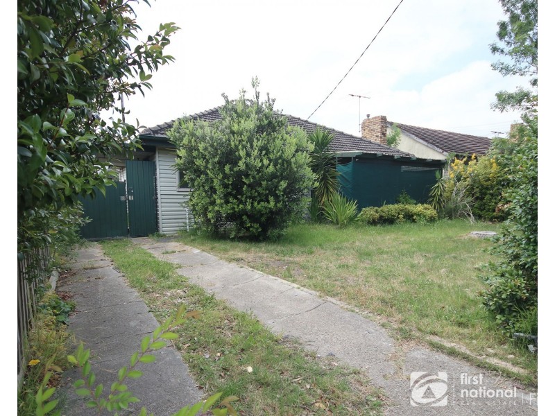 22 Scott Street, Cranbourne VIC 3977