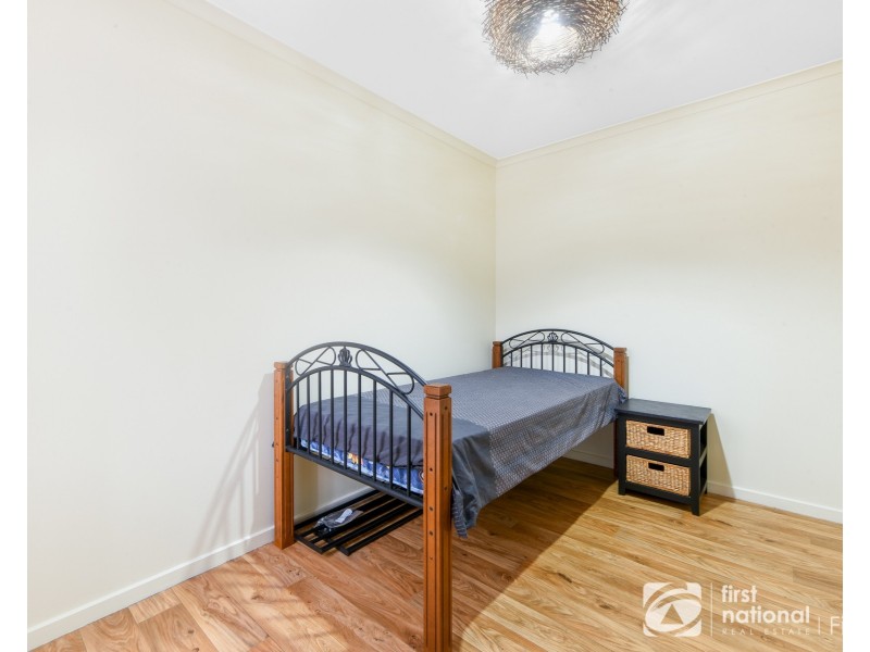 28 Waverley Park Drive, Cranbourne North VIC 3977