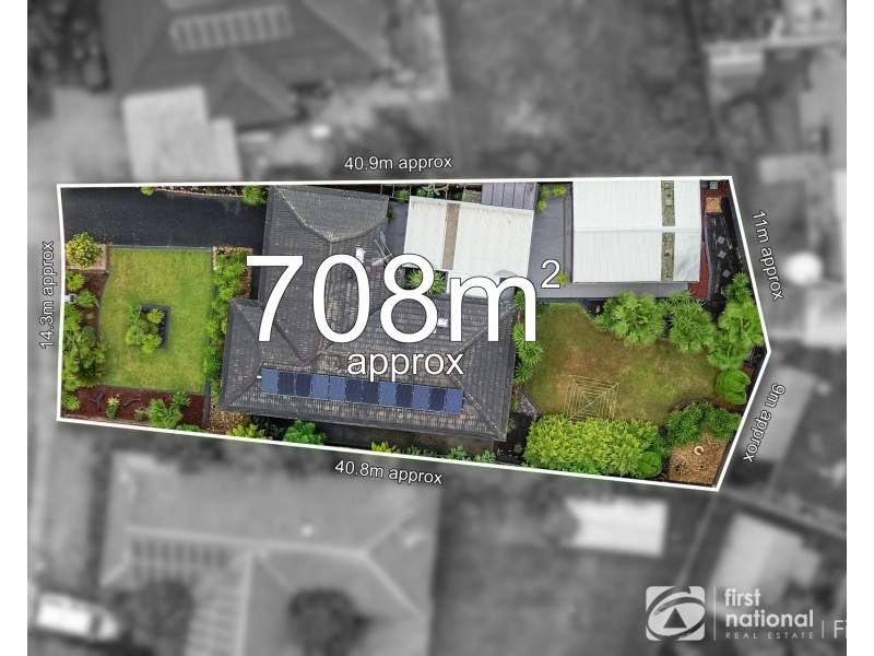 28 Waverley Park Drive, Cranbourne North VIC 3977