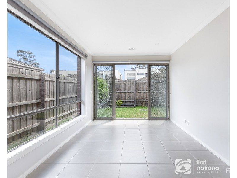 1/6-8 Walter Street, Cranbourne VIC 3977