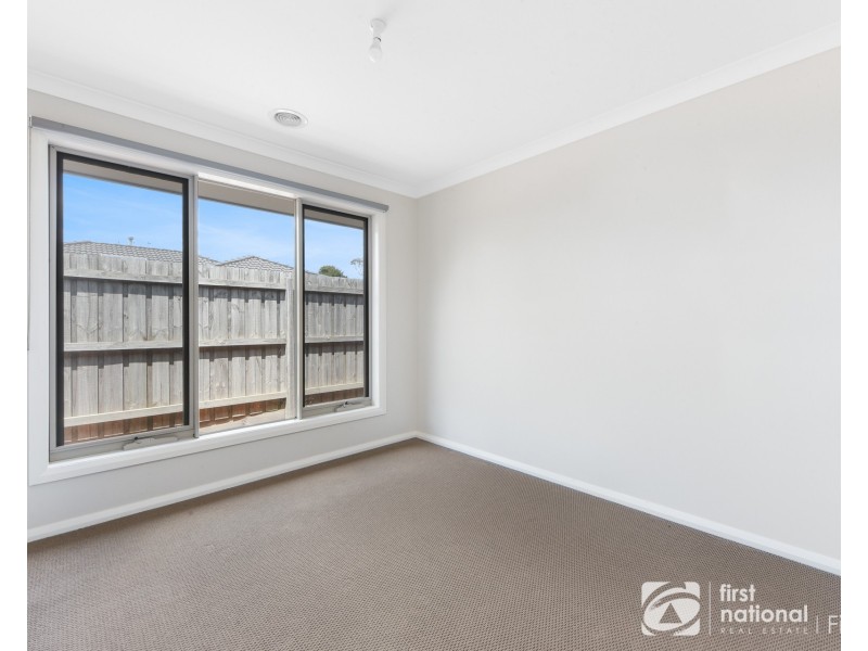 1/6-8 Walter Street, Cranbourne VIC 3977