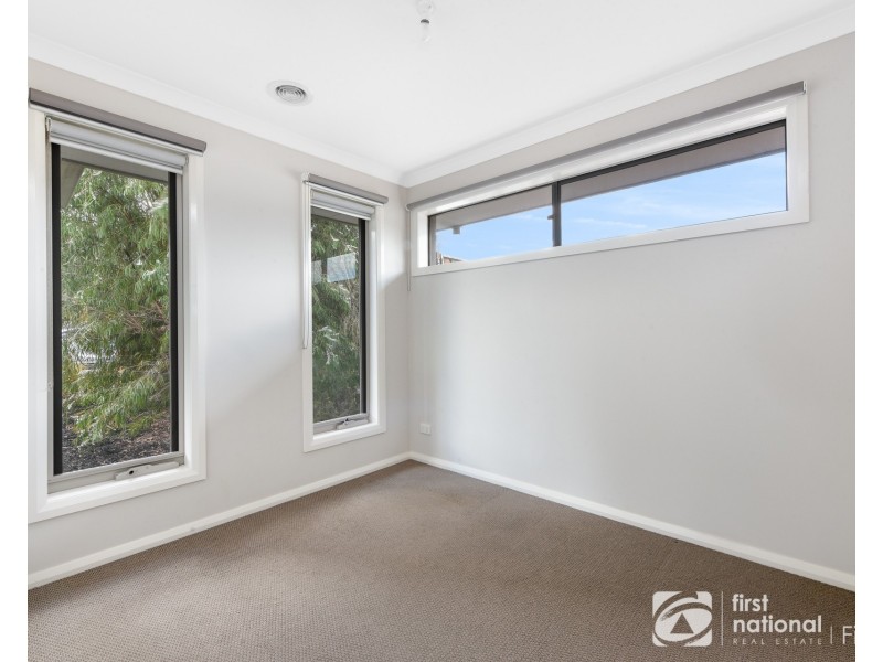 1/6-8 Walter Street, Cranbourne VIC 3977