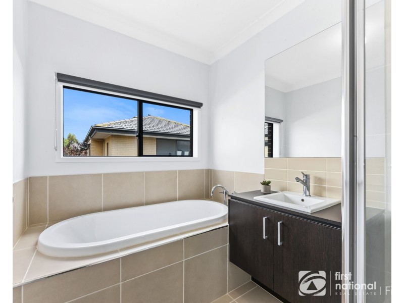 5  Kosciuszko Circuit, Clyde VIC 3978