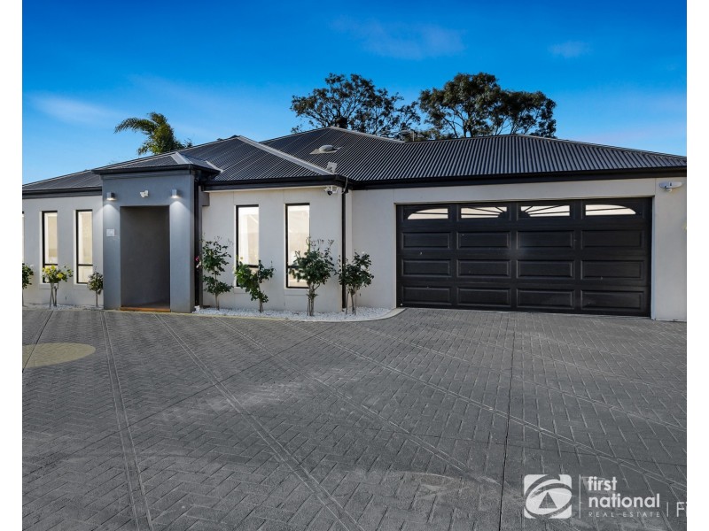 10. Lytham Court, Cranbourne VIC 3977