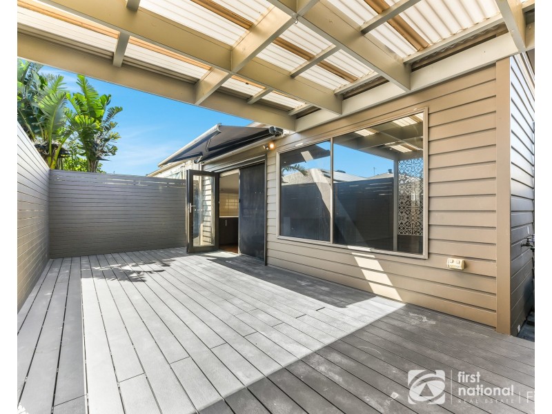 15 Queensberry Street, Cranbourne West VIC 3977