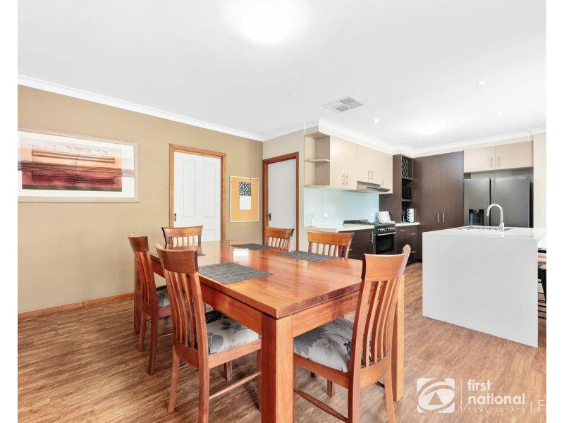 15 Rimfire Crescent, Cranbourne VIC 3977