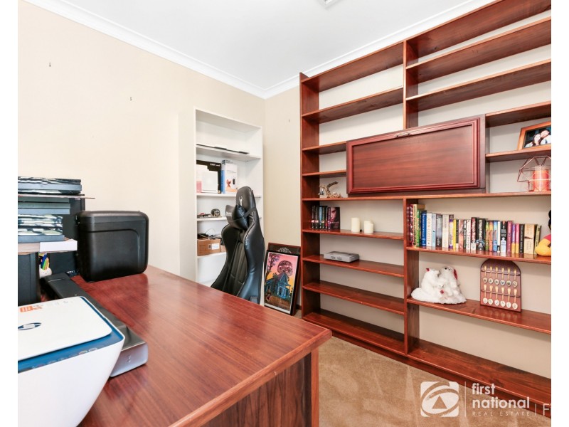 15 Rimfire Crescent, Cranbourne VIC 3977