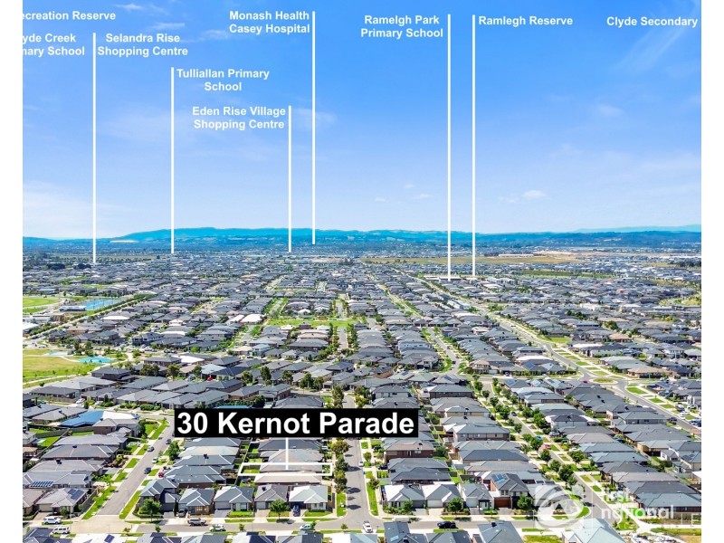 30 Kernot Parade, Clyde VIC 3978