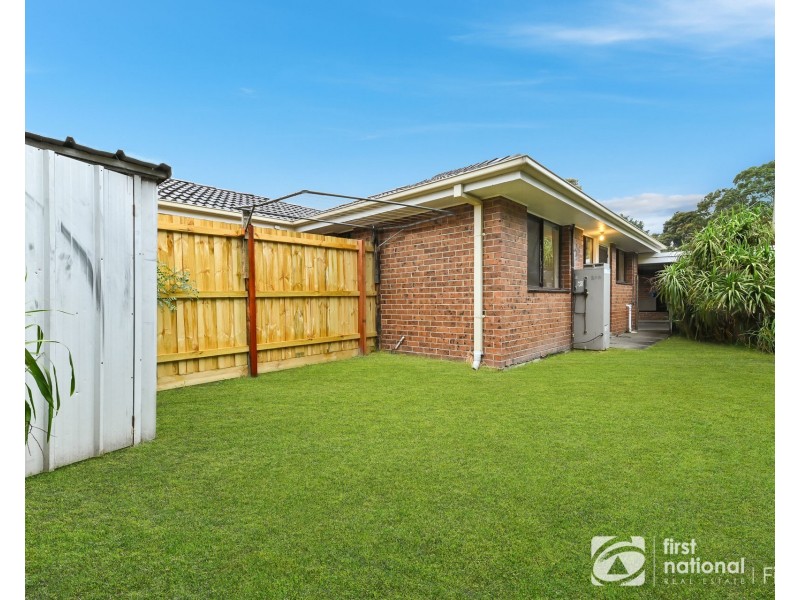 2/19 Bowen Street, Cranbourne VIC 3977