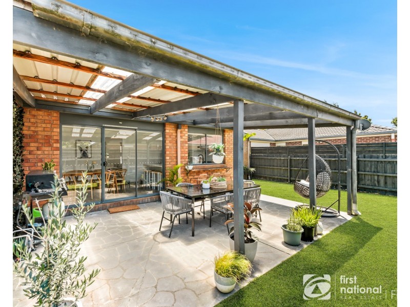 41 Miralie Way, Cranbourne West VIC 3977