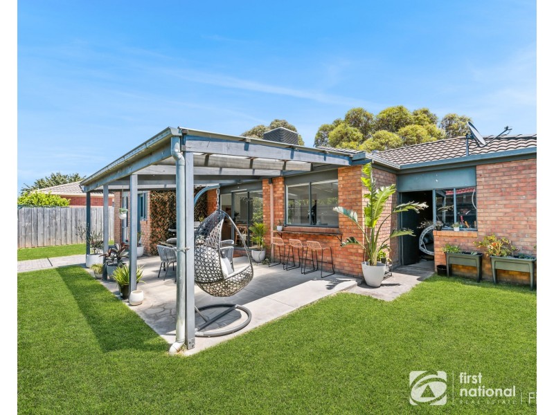 41 Miralie Way, Cranbourne West VIC 3977