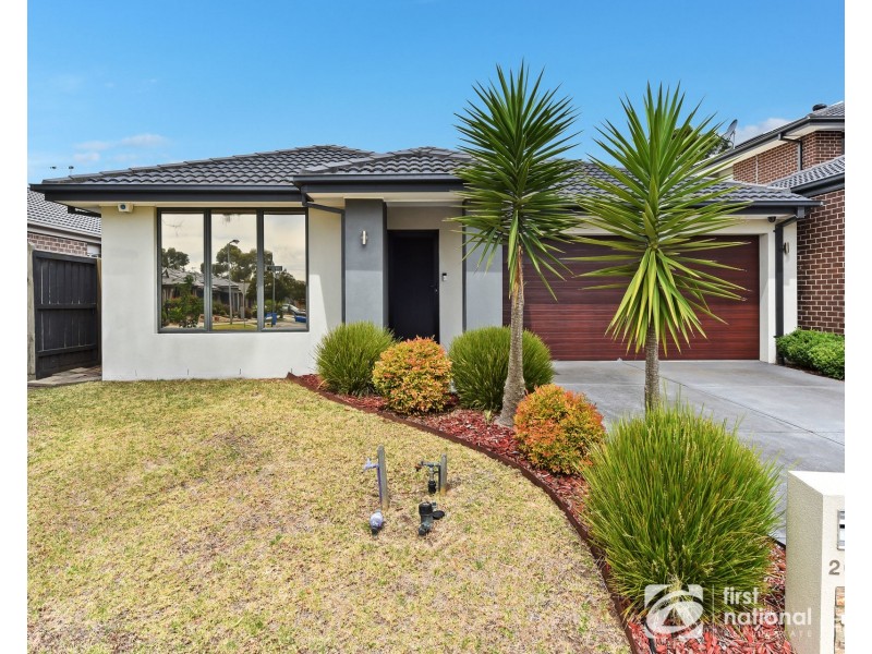 20 Stanford Street, Cranbourne West VIC 3977