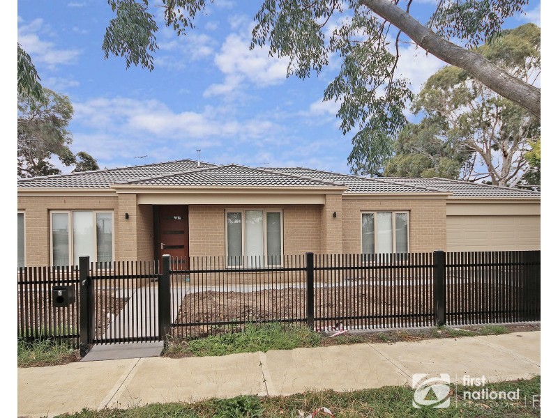 6 Canterbury Street, Cranbourne VIC 3977