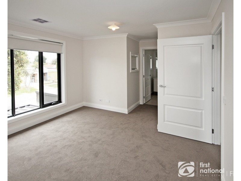 14A Loch Street, Cranbourne VIC 3977