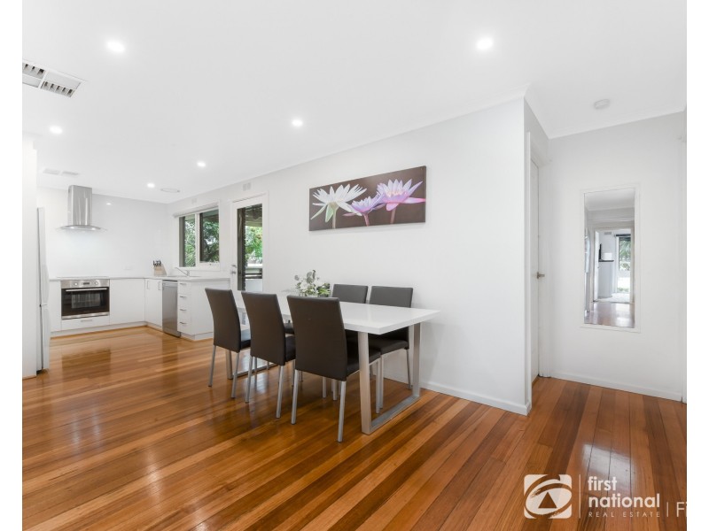 10 Wallace Road, Cranbourne VIC 3977