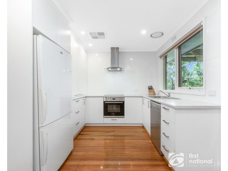 10 Wallace Road, Cranbourne VIC 3977