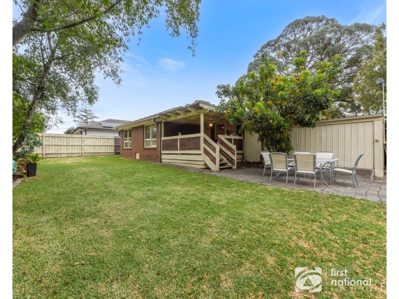10 Wallace Road, Cranbourne VIC 3977