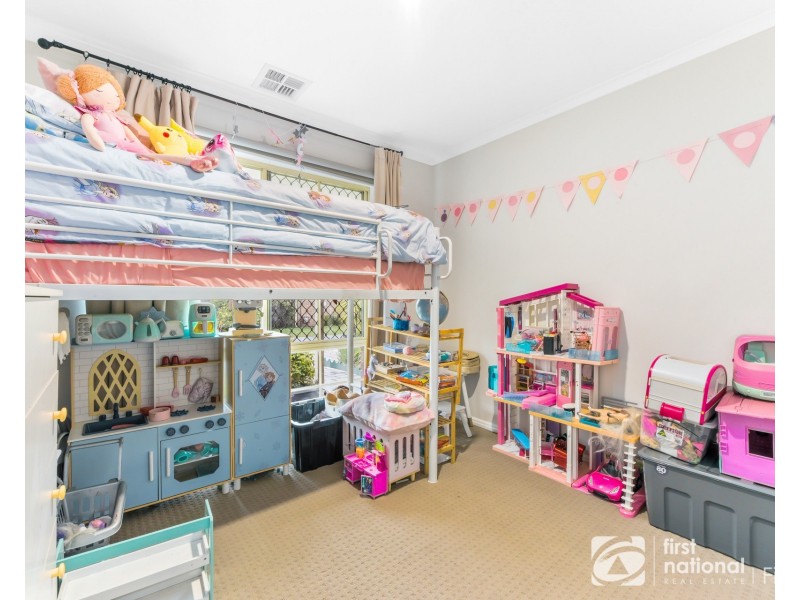8/20. Stawell Street, Cranbourne VIC 3977