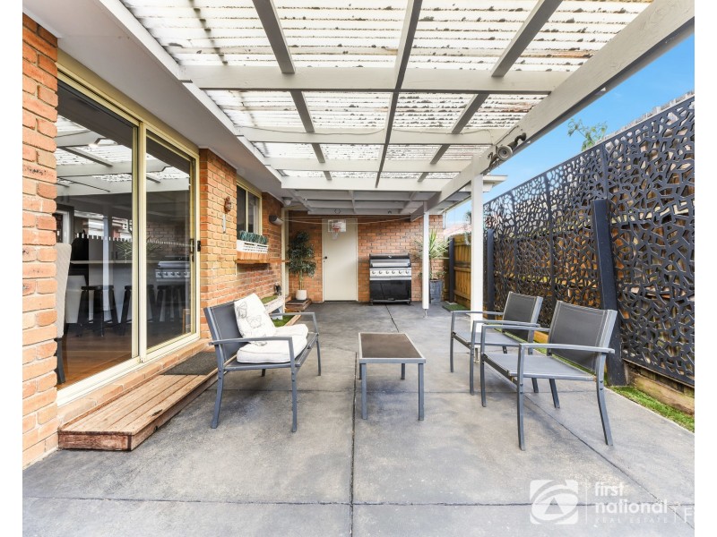 8/20. Stawell Street, Cranbourne VIC 3977