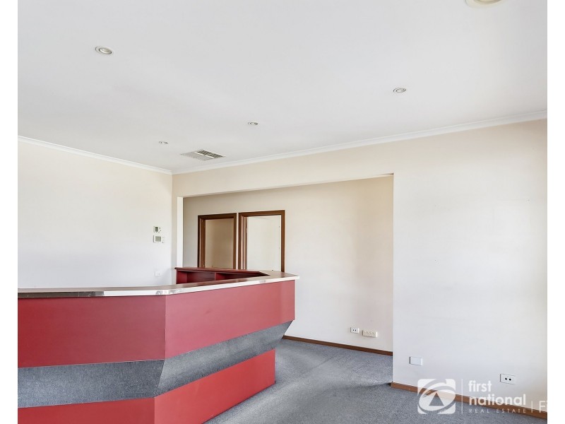 5A Codrington, Cranbourne VIC 3977