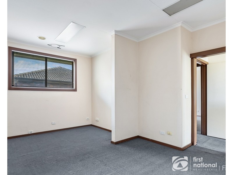 5A Codrington, Cranbourne VIC 3977