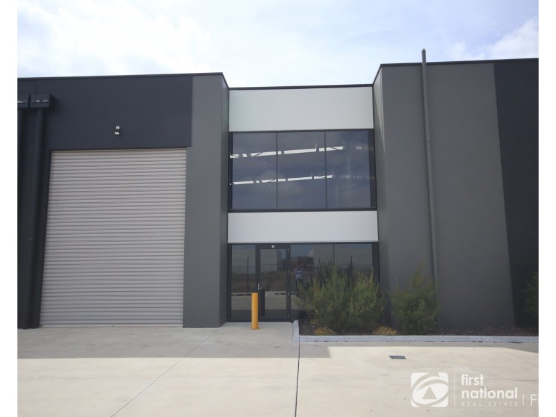 15/2 Wally, Lynbrook VIC 3975