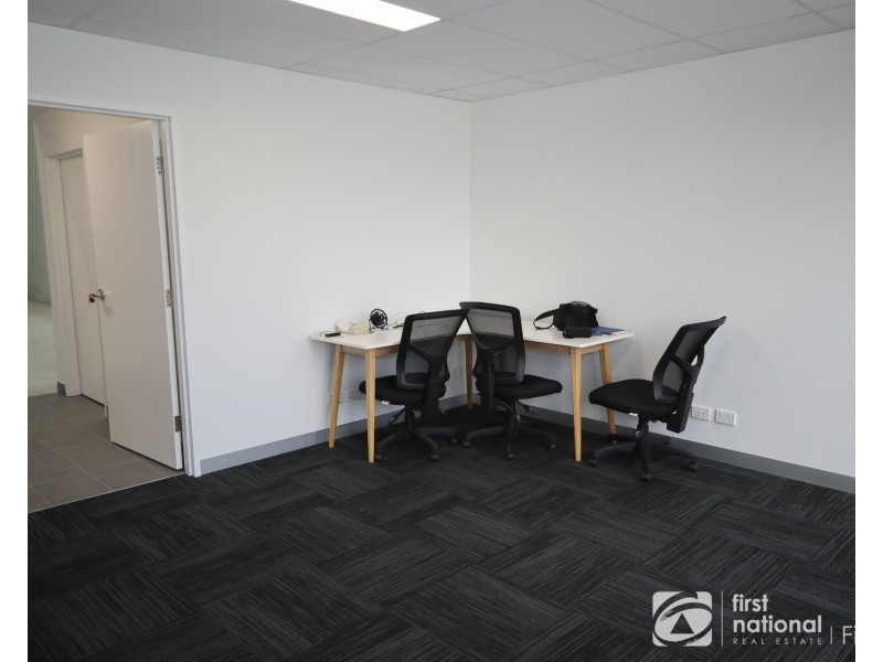 15/2 Wally, Lynbrook VIC 3975