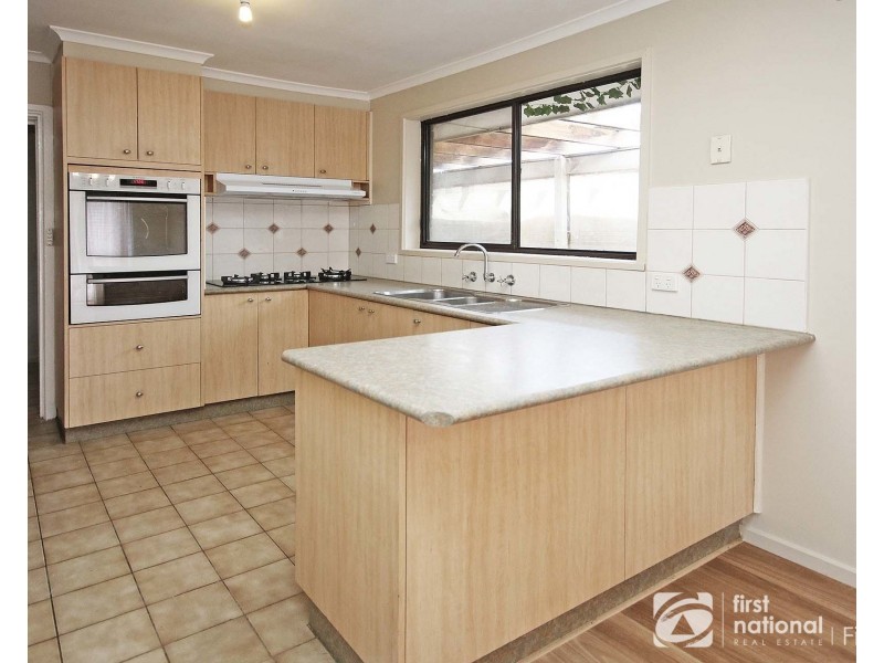 18 Cranbourne Drive, Cranbourne VIC 3977