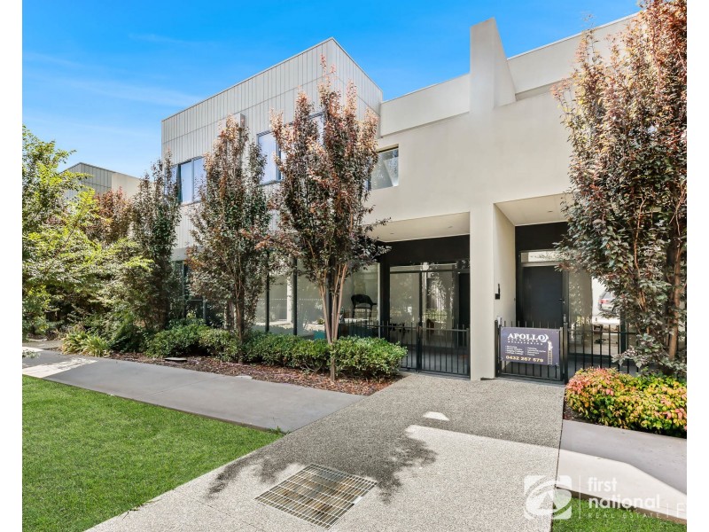 18 Coral-Pea Way, Cranbourne West VIC 3977