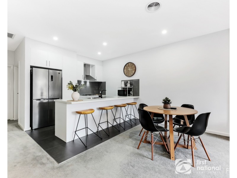 18 Coral-Pea Way, Cranbourne West VIC 3977