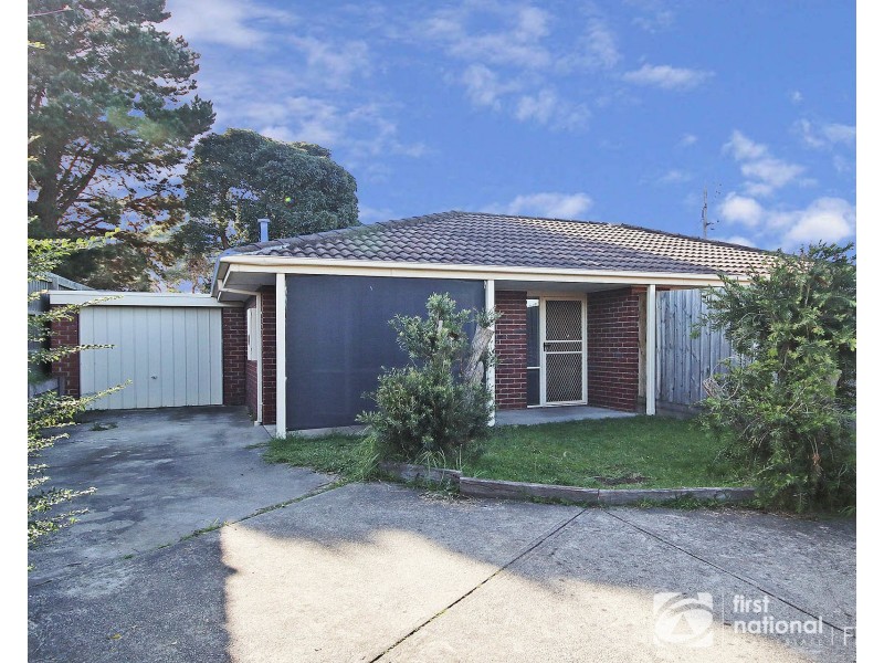 2/14 Phelan Drive, Cranbourne VIC 3977