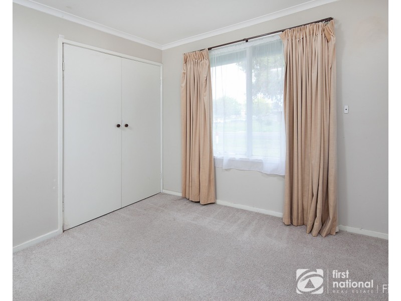2 Canterbury. Street, Cranbourne VIC 3977