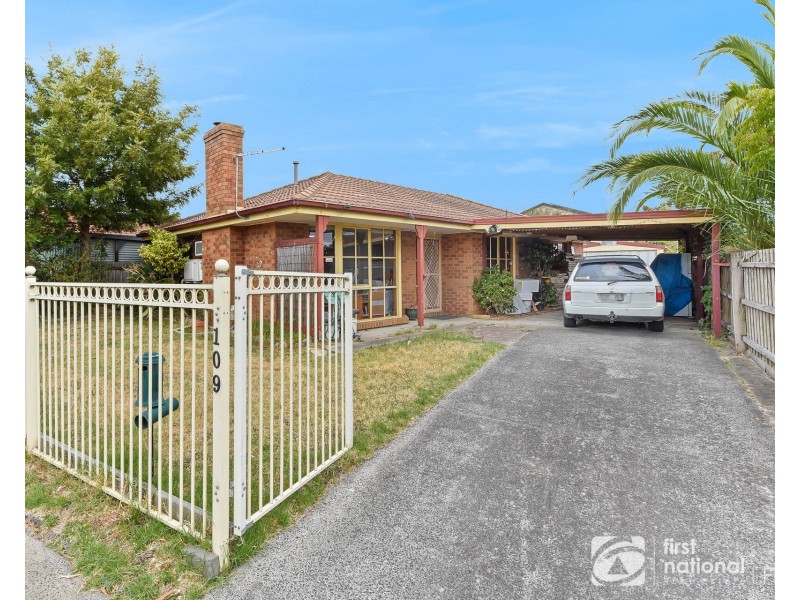 109 Monahans Road, Cranbourne West VIC 3977