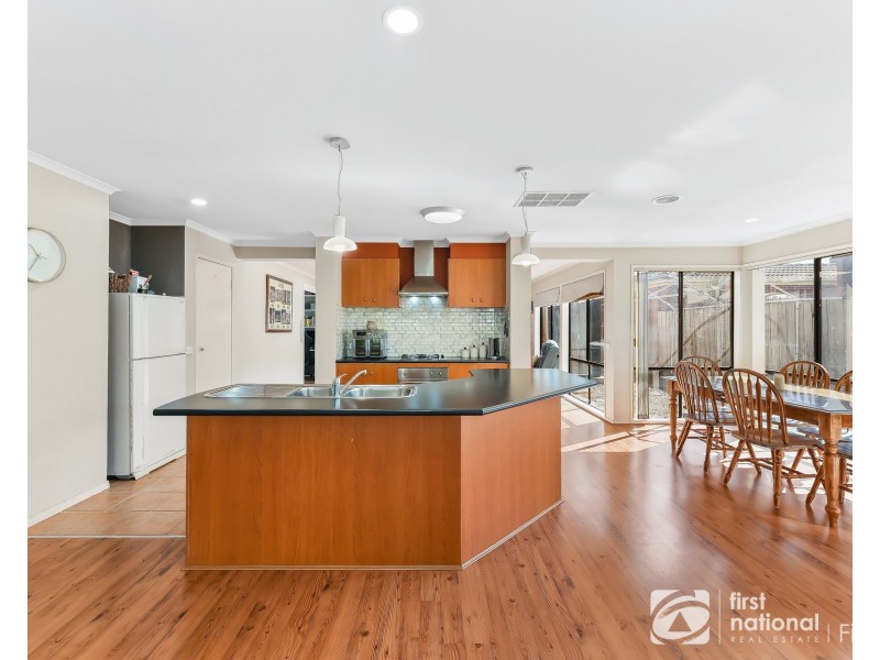 29 McCartney Drive, Narre Warren South VIC 3805