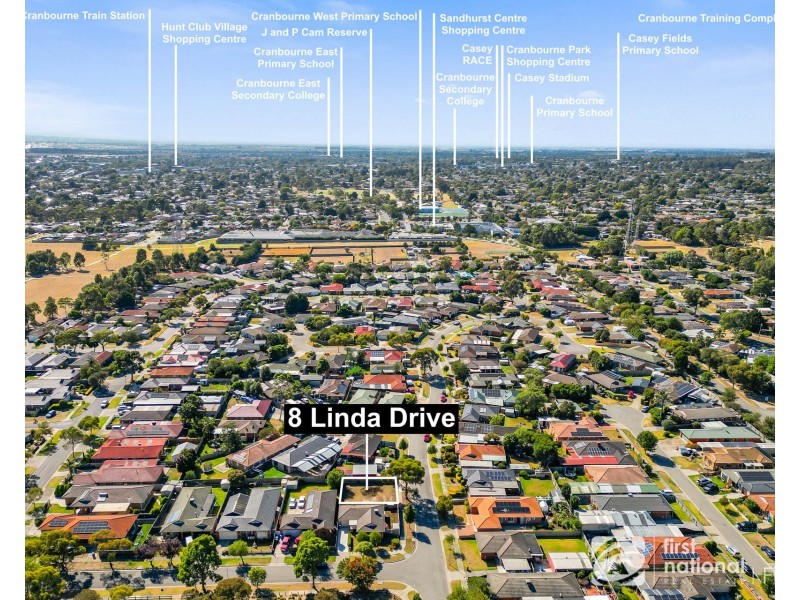 8 Linda Drive, Cranbourne West VIC 3977