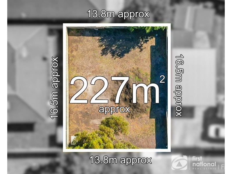 8 Linda Drive, Cranbourne West VIC 3977