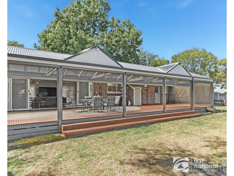 24 Finsbury Road, Devon Meadows VIC 3977