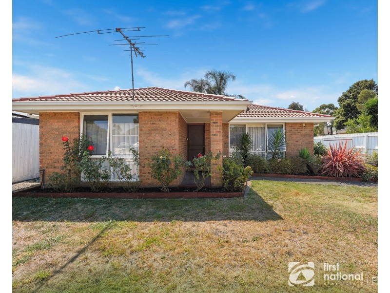 23 Macquarie Court, Cranbourne North VIC 3977