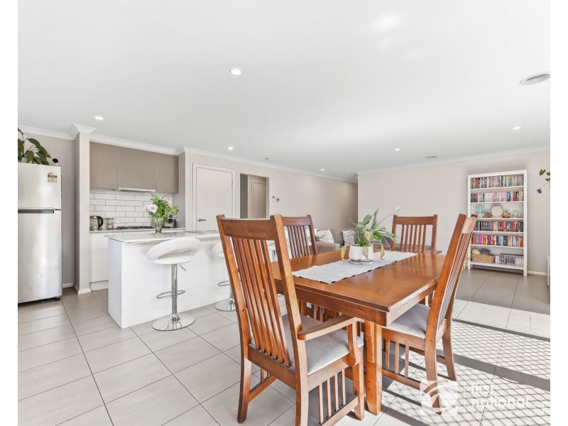 5/6-8 Walter Street, Cranbourne VIC 3977