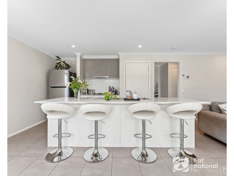5/6-8 Walter Street, Cranbourne VIC 3977