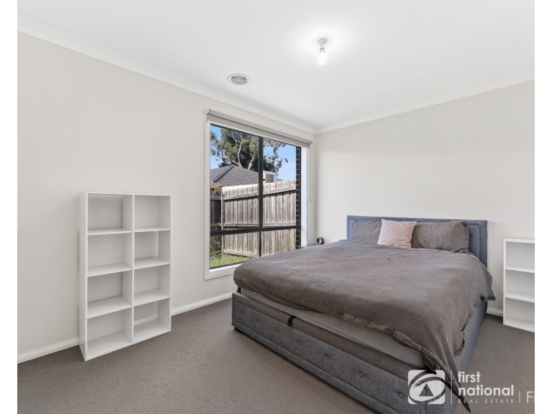 5/6-8 Walter Street, Cranbourne VIC 3977