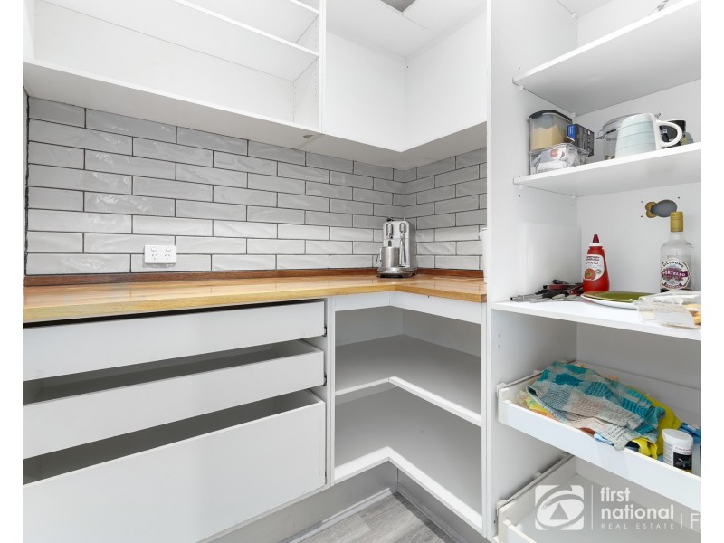 41 Spring Road, Junction Village VIC 3977