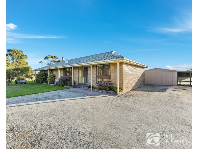 715 Tooradin Station Road, Clyde VIC 3978