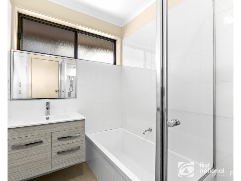 715 Tooradin Station Road, Clyde VIC 3978