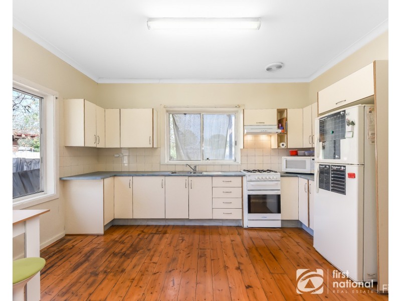 19 Damian Court, Cranbourne VIC 3977