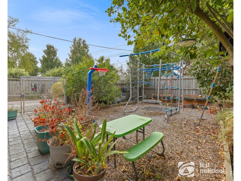 1/287 South Gippsland Highway, Cranbourne VIC 3977