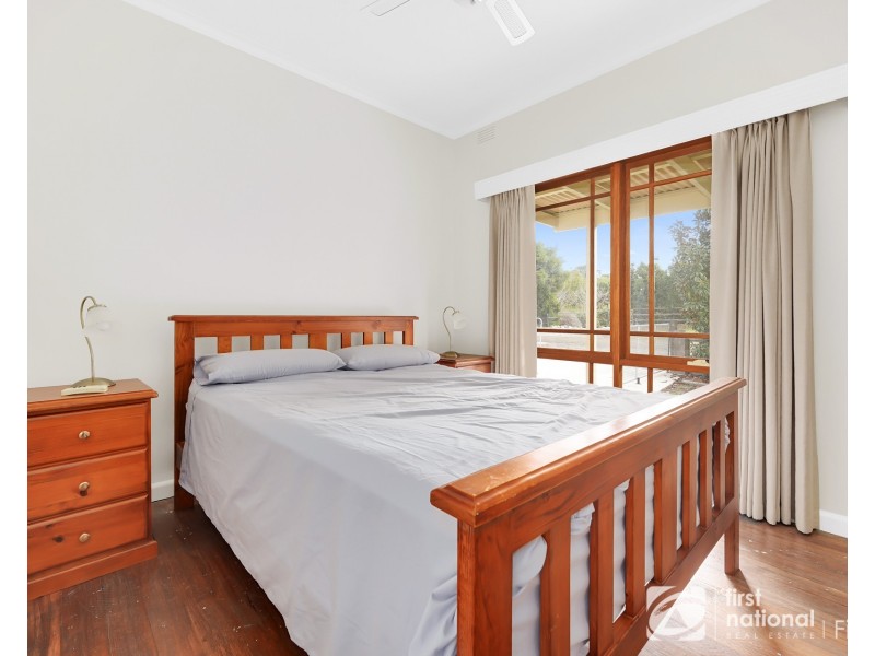 3 Seymour Road, Devon Meadows VIC 3977