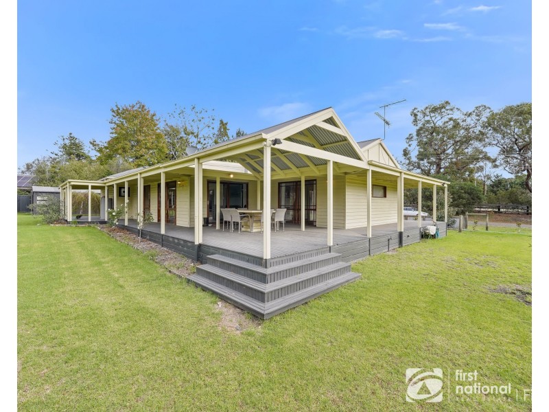 3 Seymour Road, Devon Meadows VIC 3977