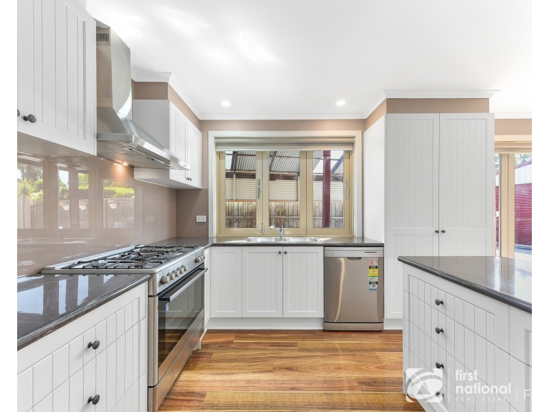 1 Lawson Close, Cranbourne VIC 3977